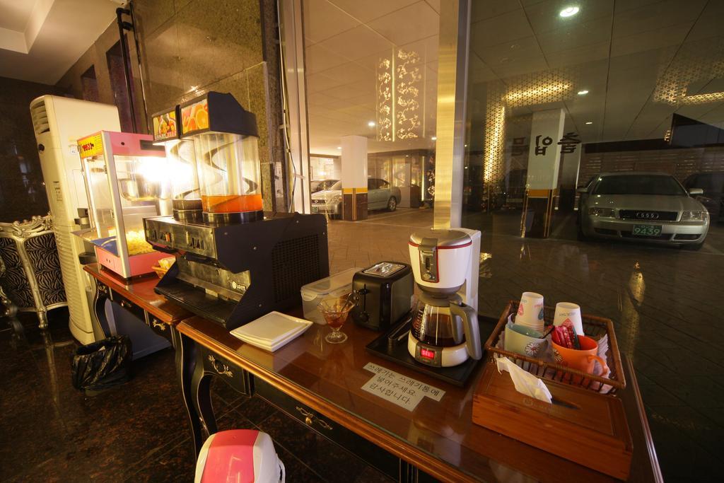 Gallerya Hotel Сеул Екстериор снимка